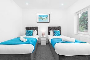 Spacious House With Garden Close to Birmingham City Centre