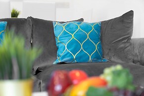 Spacious House With Garden Close to Birmingham City Centre