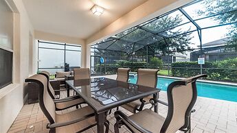 South Facing Pool Villa Near Disney