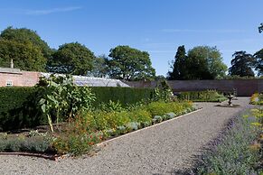 Garden View Cottage in a Grade II Listed Property