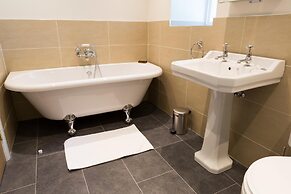 Garden View Cottage in a Grade II Listed Property