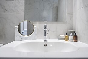 The Cadogan Suite Next to Sloane Square