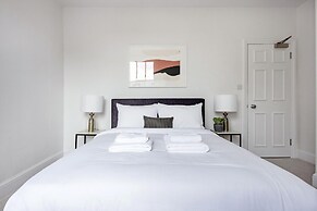 The Cadogan Suite Next to Sloane Square