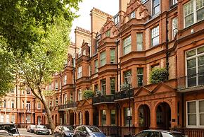 The Cadogan Suite Next to Sloane Square