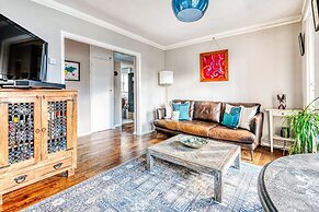 Comfortable Home in Wandsworth by Underthedoormat