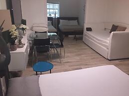 Best Deal 2BR Modern Beachfront Ocean Drive Wifi