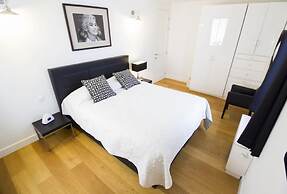 Brussels - Louise Stephanie IV D