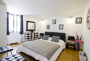 Brussels - Louise Stephanie IV D