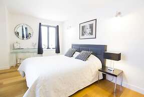 Brussels - Louise Stephanie IV D