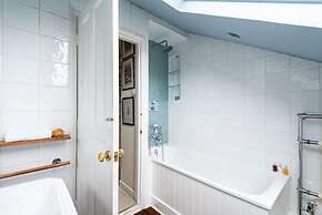 Charming Chiswick Home