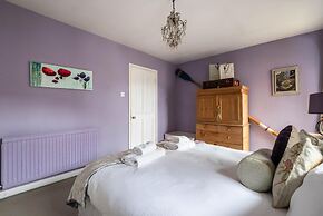 Charming Chiswick Home