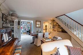 Charming Chiswick Home