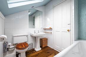 Charming Chiswick Home