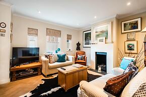 Charming Chiswick Home