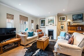 Charming Chiswick Home