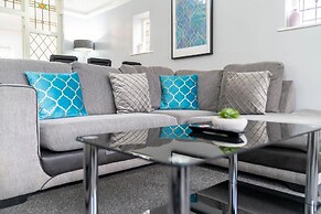 Family Home With Garden in Prime Birmingham Location