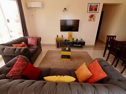 Nyali Mall Apartments by CHH