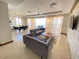 Nyali Mall Apartments by CHH