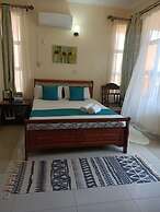 Nyali Mall Apartments by CHH