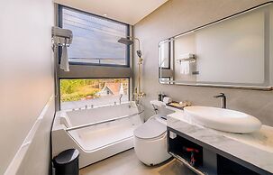 New Century Dalat Hotel