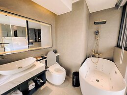 New Century Dalat Hotel