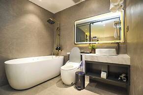 New Century Dalat Hotel