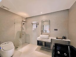 New Century Dalat Hotel