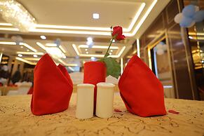 Hotel Taj Crown Plaza