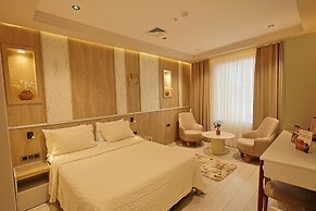 Lavender Airport Hotel