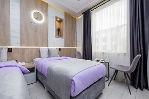 Lavender Airport Hotel