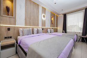 Lavender Airport Hotel