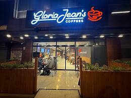 Lavender Airport Hotel