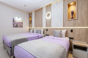 Lavender Airport Hotel