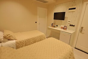 Lavender Airport Hotel