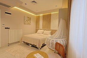 Lavender Airport Hotel