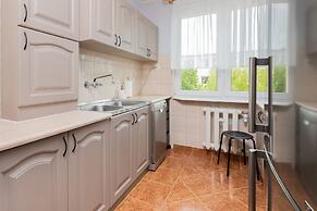 Cozy Apartament Redłowo by Renters