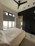 Sleek & Central 1BD Flat - Battersea Park