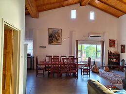 Sunset Lakeview Lodge