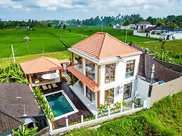 Tembaga villa by EVDEkimi