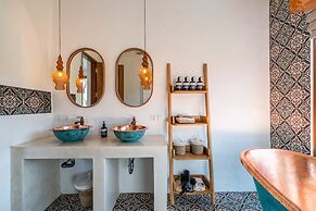 Tembaga villa by EVDEkimi