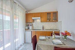 Apartment 50 Meters From Sea in Pasman A3