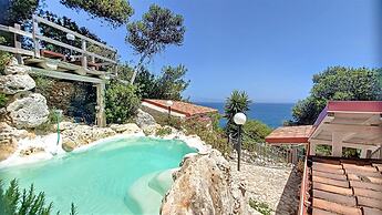 Dis004 in Marittima With 4 Bedrooms and 3 Bathrooms