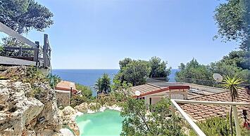 Dis004 in Marittima With 4 Bedrooms and 3 Bathrooms