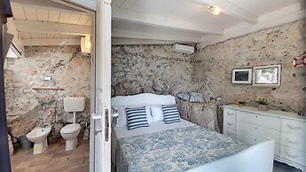 Dis004 in Marittima With 4 Bedrooms and 3 Bathrooms