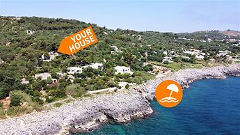 Dis004 in Marittima With 4 Bedrooms and 3 Bathrooms