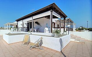 Sal032 in Salve With 3 Bedrooms and 2 Bathrooms