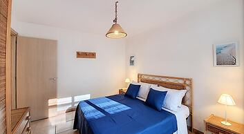 Sal032 in Salve With 3 Bedrooms and 2 Bathrooms