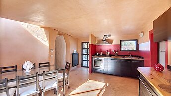 Cis002 in Cisternino