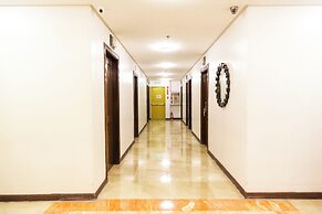 Pacific Bay Grand Suites