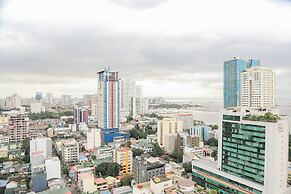 Pacific Bay Grand Suites